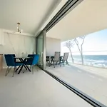 Horizon Hevenia Z Duzym Tarasem I Widokiem Na Morze Apartman Rewal