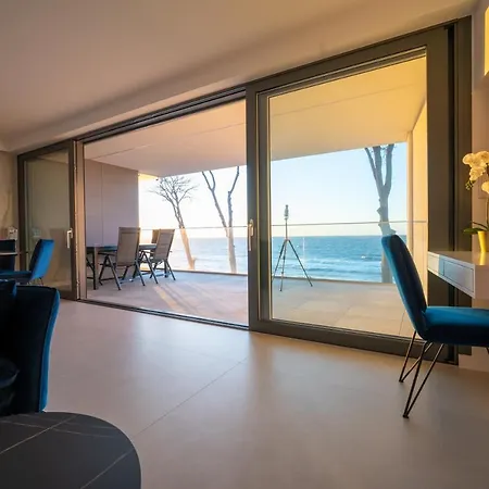 Horizon Hevenia Z Duzym Tarasem I Widokiem Na Morze Apartment
